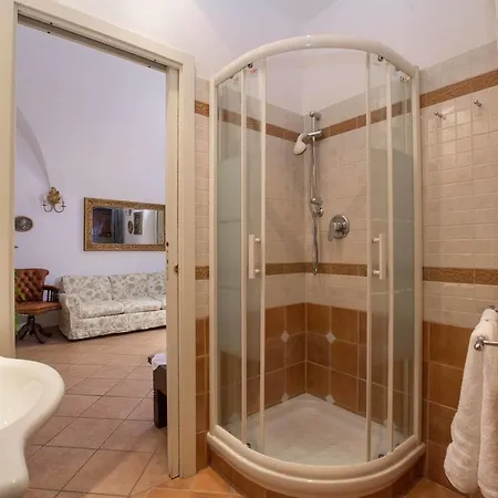 Quattro Cantoni R-home Дом отдыха Рим