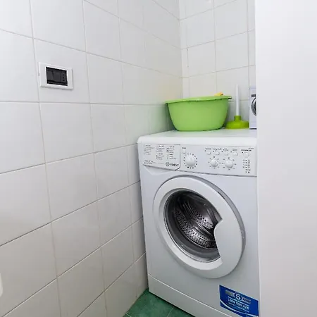 Quattro Cantoni R-home Рим