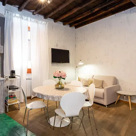 Дом отдыха Quattro Cantoni R-home *