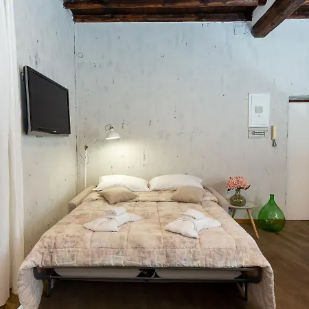 Quattro Cantoni R-home * 로마