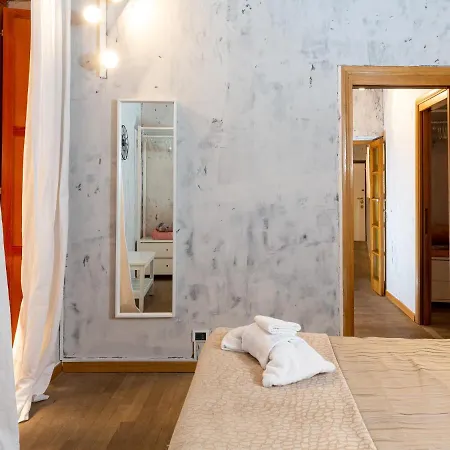 Quattro Cantoni R-home 펜션 *