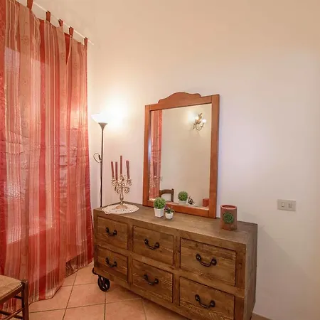 Casa vacanze Quattro Cantoni R-home *