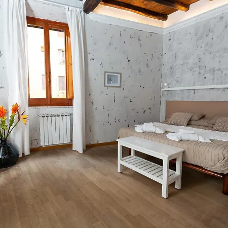 Casa vacanze Quattro Cantoni R-home *